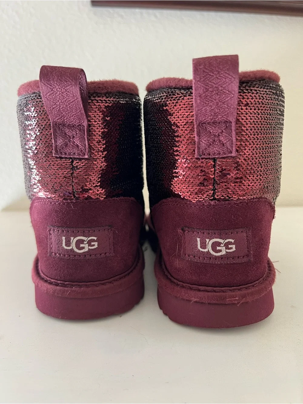 UGG sparkling deep